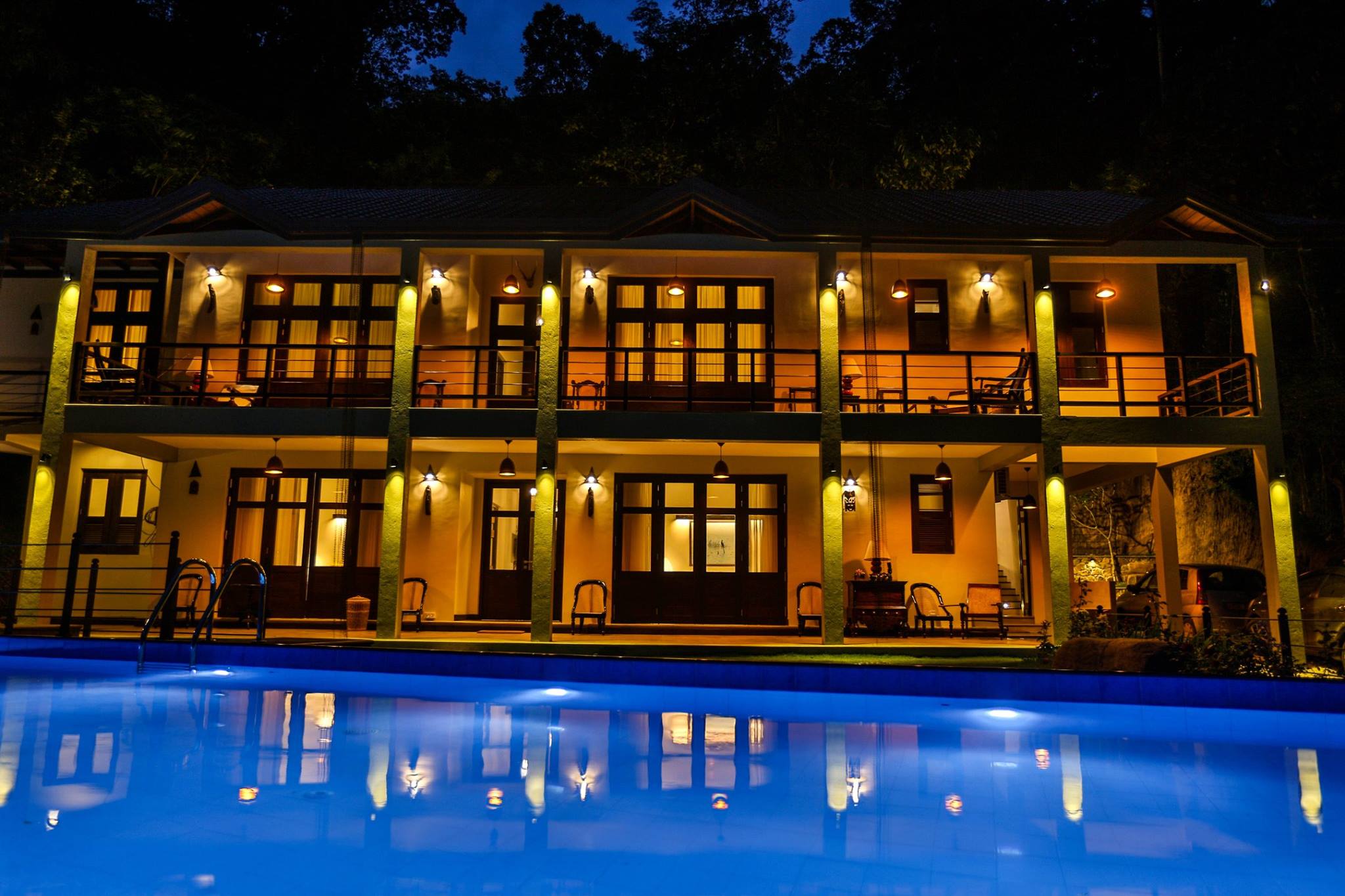 Outdoor Fine Dining Experience at Huluganga Ridge Resort Kandy